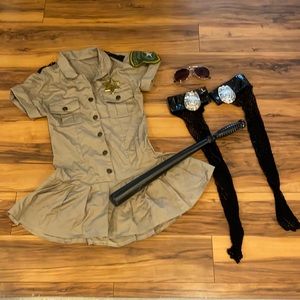 Women’s sexy sheriff costume